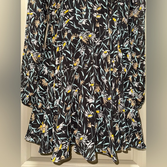 Kimchi Blue Urban Outfitters Black Floral Dress Size 4 - Picture 7 of 15
